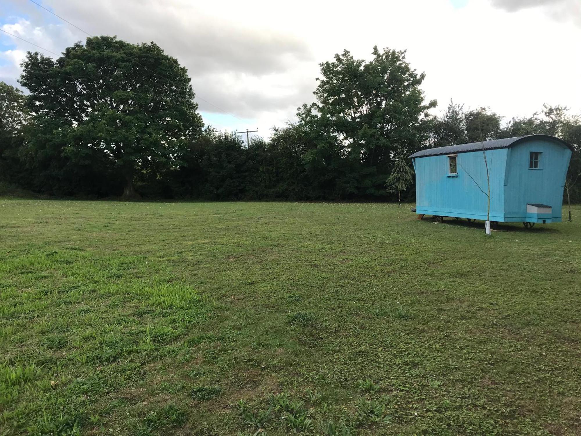 Apartemen Woodpecker Shepherd Hut With Private Facilities Newmarket Cb8